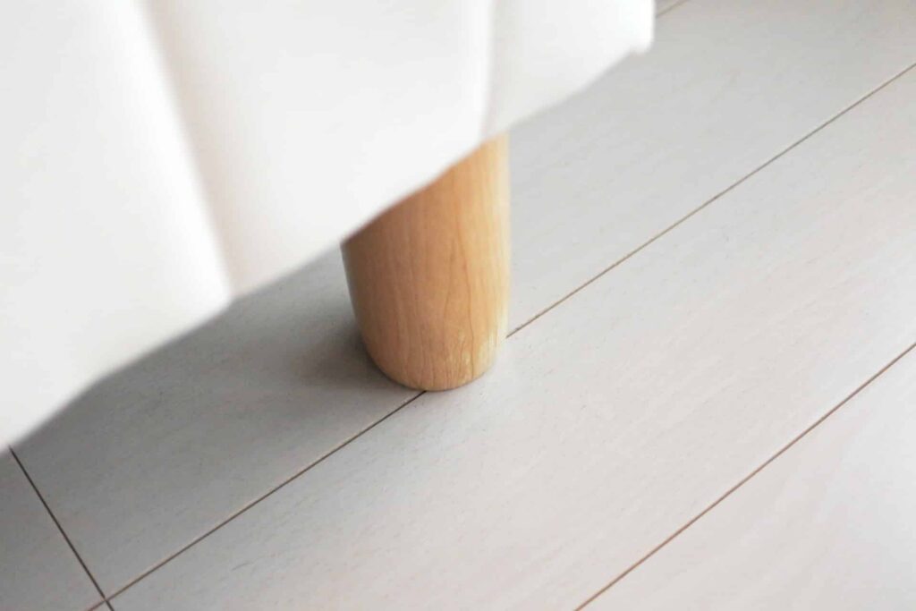 脚付きマットレス