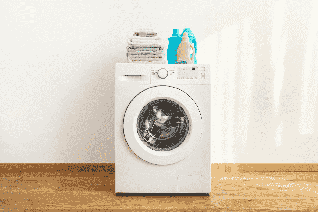 室内に設置されたドラム式洗濯機